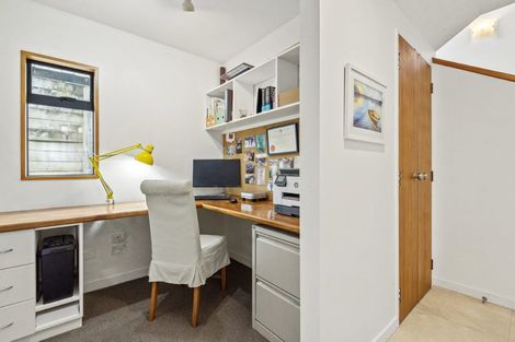 Photo of property in 18 Beulah Avenue, Rothesay Bay, Auckland, 0630