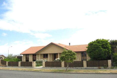 Photo of property in 58 Forest Drive, Parklands, Christchurch, 8083