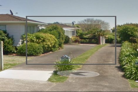 Photo of property in 2/133 Pigeon Mountain Road, Half Moon Bay, Auckland, 2012