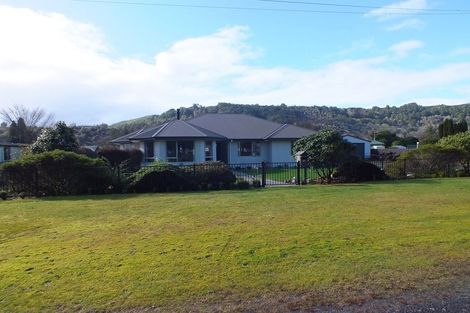 Photo of property in 15 Main Street, Reefton, 7830