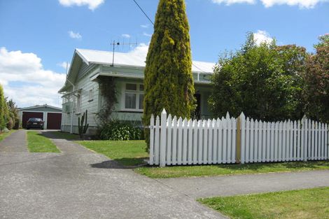 Photo of property in 52 Grey Street, Feilding, 4702