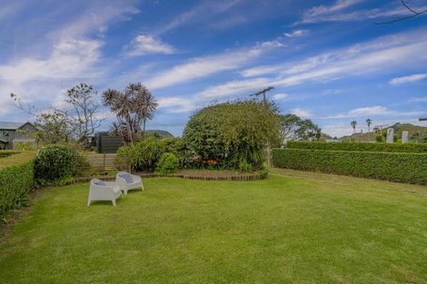 Photo of property in 12 Harsant Avenue, Hahei, Whitianga, 3591