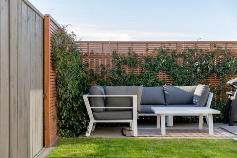 Photo of property in 24 Marion Crescent, Papamoa Beach, Papamoa, 3118