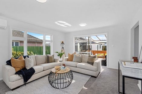 Photo of property in 50 Lyndhurst Crescent, Aranui, Christchurch, 8061