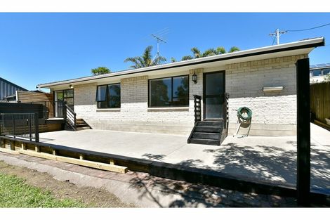 Photo of property in 40b Hammond Avenue, Hatfields Beach, Orewa, 0931
