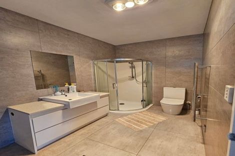 Photo of property in 52 Matua Road, Huapai, Kumeu, 0810