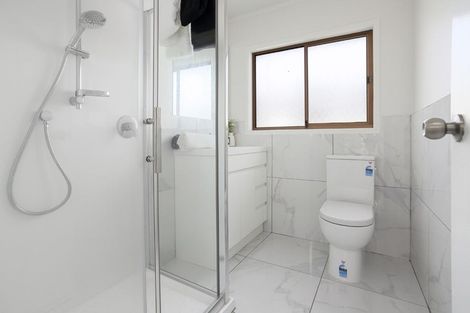 Photo of property in 1/21 Wanaka Place, Pakuranga Heights, Auckland, 2010