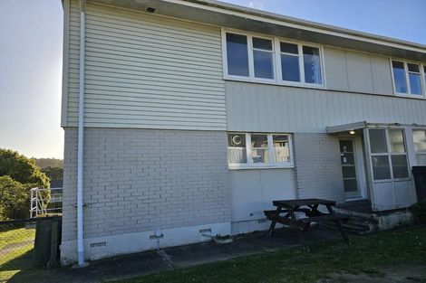 Photo of property in 20a-b Kokiri Crescent, Waitangirua, Porirua, 5024