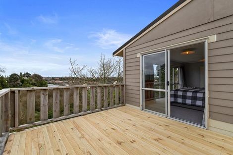 Photo of property in 174 Sandwich Road, St Andrews, Hamilton, 3200