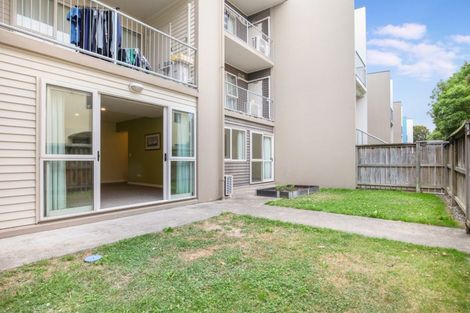 Photo of property in 4/30 Mathesons Road, Phillipstown, Christchurch, 8011