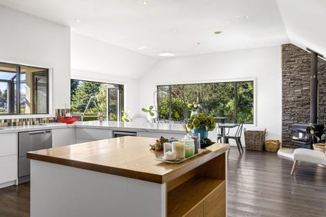 Photo of property in 214 Mapara Road, Acacia Bay, Taupo, 3385