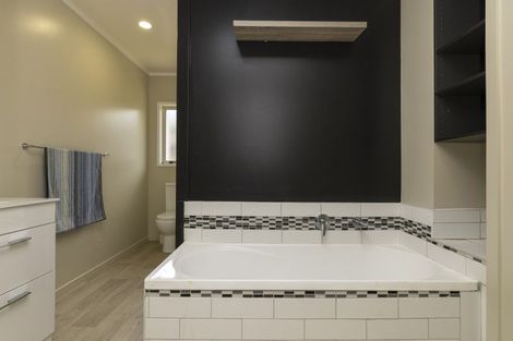 Photo of property in 2/5 Whetu Place, Nukuhau, Taupo, 3330