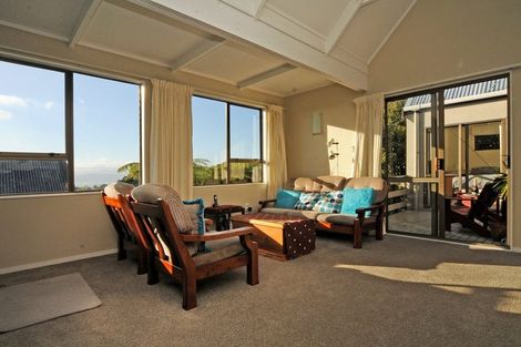 Photo of property in 7a Braithwaite Street, Karori, Wellington, 6012