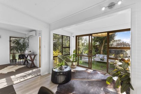 Photo of property in 3/2a Julian Place, Westown, New Plymouth, 4310