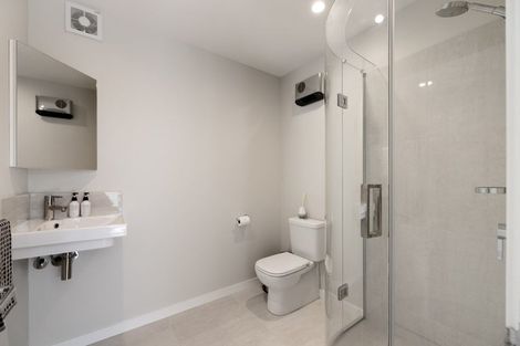 Photo of property in 12 Balmoral Lane, Redcliffs, Christchurch, 8081