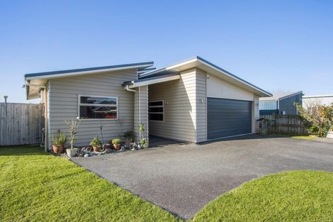 Photo of property in 14 Ocean Breeze Drive, Waihi Beach, 3611