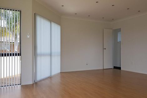 Photo of property in 9 Eterna Place, Clover Park, Auckland, 2019