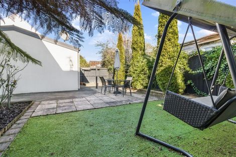 Photo of property in 2/44 London Street, Richmond, Christchurch, 8013