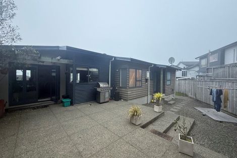 Photo of property in 39 Meadowcroft Grove, Johnsonville, Wellington, 6037