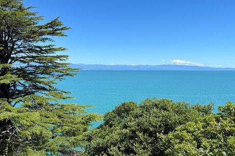 Photo of property in 29 Grenville Terrace, Moana, Nelson, 7011