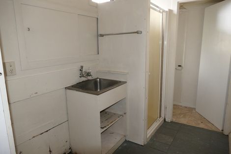 Photo of property in 9 Akarana Avenue, Mount Roskill, Auckland, 1041