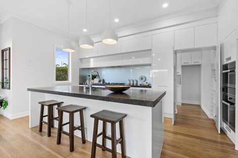 Photo of property in 32 Fennell Crescent, Silverdale, 0932