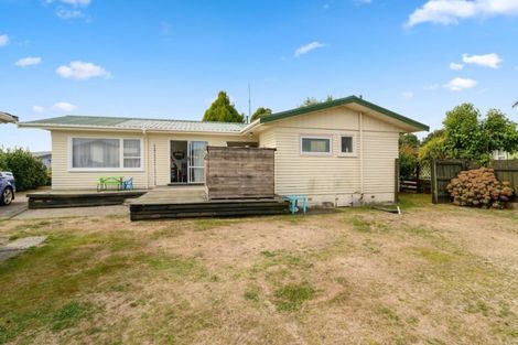 Photo of property in 17 Clouston Crescent, Fenton Park, Rotorua, 3010