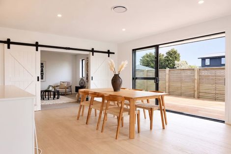 Photo of property in 20 Boyce Crescent, Cambridge, 3434