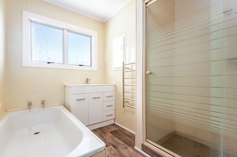 Photo of property in 4 John F Kennedy Drive, Milson, Palmerston North, 4414