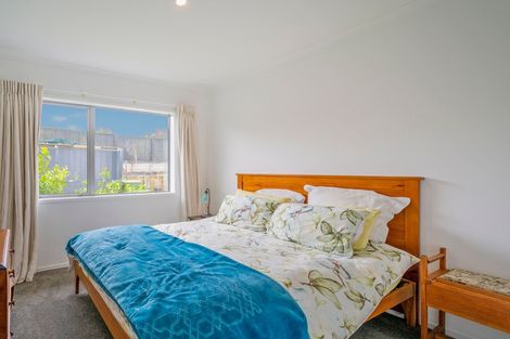 Photo of property in 20 Roseberry Place, Whitianga, 3510