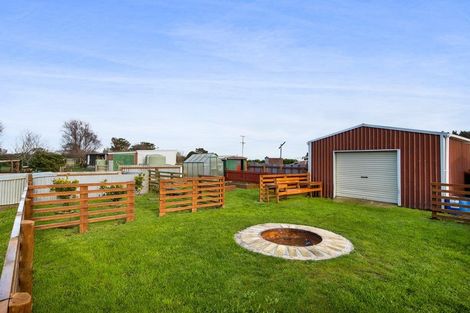Photo of property in 38 Ketemarae Road, Normanby, Hawera, 4675