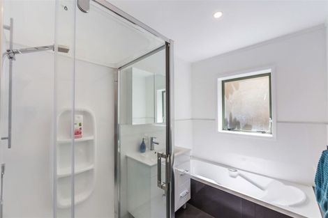 Photo of property in 2/287 Vipond Road, Stanmore Bay, Whangaparaoa, 0932