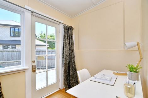 Photo of property in 35 Forfar Street, St Albans, Christchurch, 8014