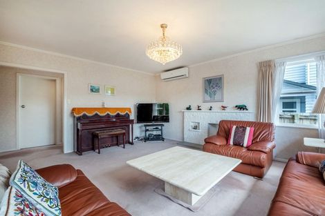 Photo of property in 4 Meadowvale Avenue, Forrest Hill, Auckland, 0620