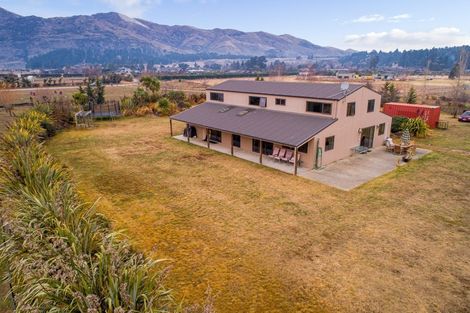 Photo of property in 92 Lachlan Avenue, Hawea Flat, Wanaka, 9382