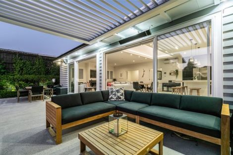 Photo of property in 1 Macpherson Street, Meadowbank, Auckland, 1072
