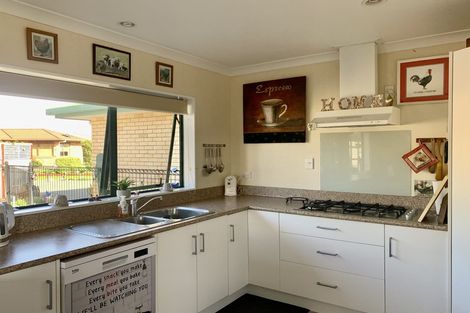 Photo of property in 48 Taupata Place, Kaitaia, 0410