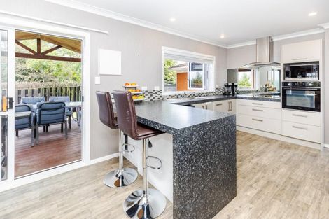 Photo of property in 12 Raynes Road, Rukuhia, Hamilton, 3282