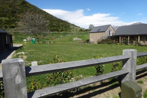 Photo of property in 7 Flynn Lane, Arrowtown, 9302