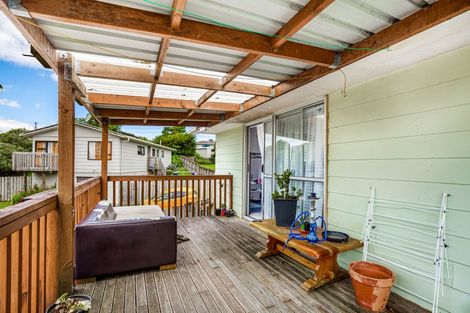 Photo of property in 20 Reinga Place, Massey, Auckland, 0614