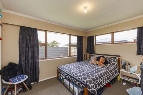 Photo of property in 23a John F Kennedy Drive, Milson, Palmerston North, 4414