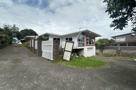 Photo of property in 15 Lewis Road, Pakuranga, Auckland, 2010