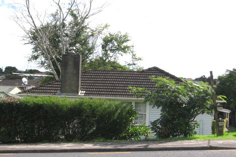 Photo of property in 128 Edmonton Road, Te Atatu South, Auckland, 0610