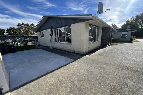 Photo of property in 4/8 Peer Street, Upper Riccarton, Christchurch, 8041