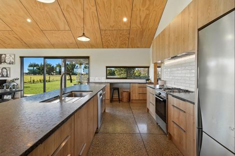 Photo of property in 235 Kennedys Hill Road, Cust, Rangiora, 7471