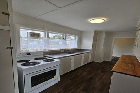 Photo of property in 121 Hampshire Street, Cannons Creek, Porirua, 5024