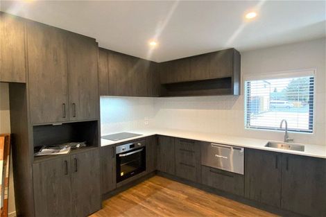 Photo of property in 17/27 New Brighton Road, Shirley, Christchurch, 8061