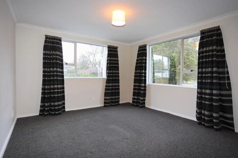 Photo of property in 1/310 Memorial Avenue, Burnside, Christchurch, 8053