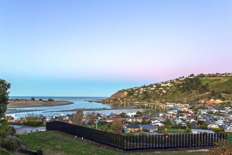 Photo of property in 20 Cave Terrace, Redcliffs, Christchurch, 8081