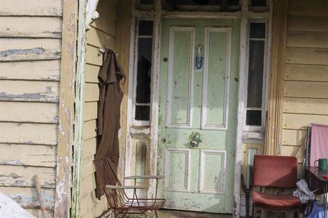 Photo of property in 43 Stafford Street, Orepuki, Riverton, 9881